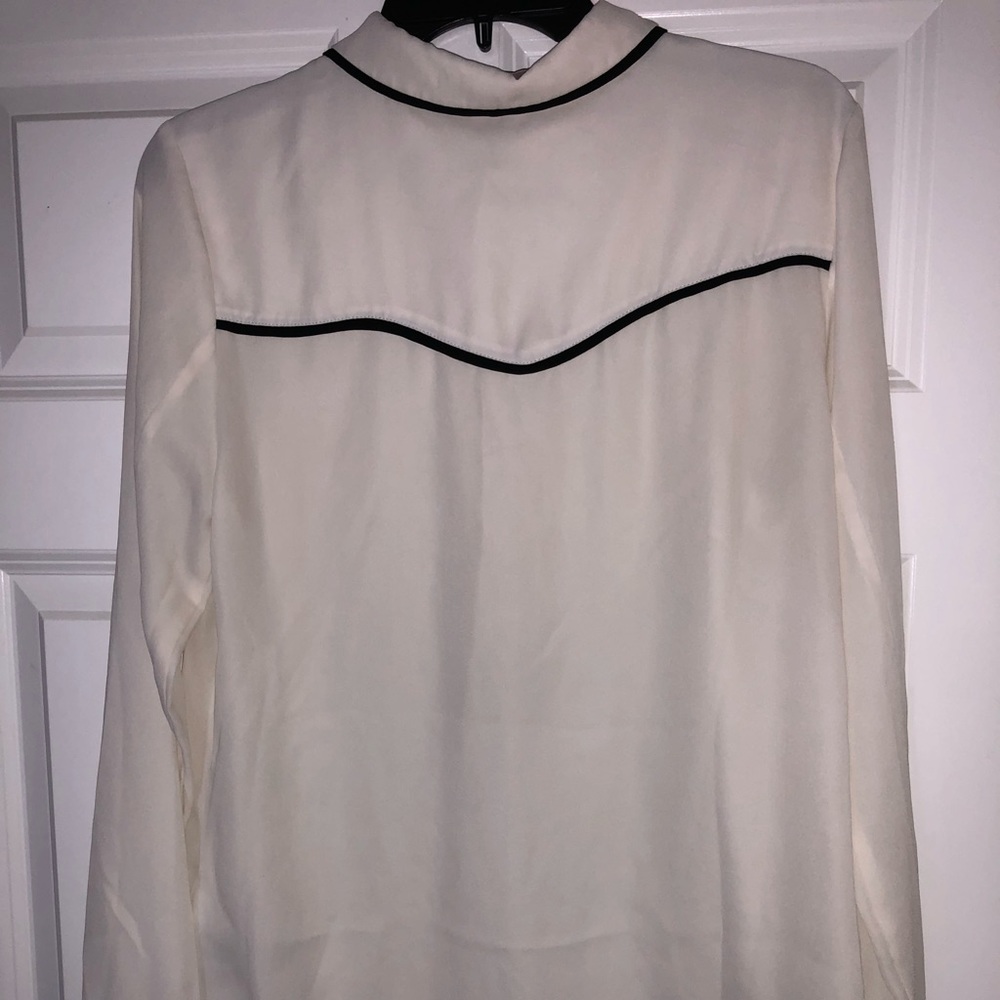 Button-Down Blouse - Picture 2 of 3